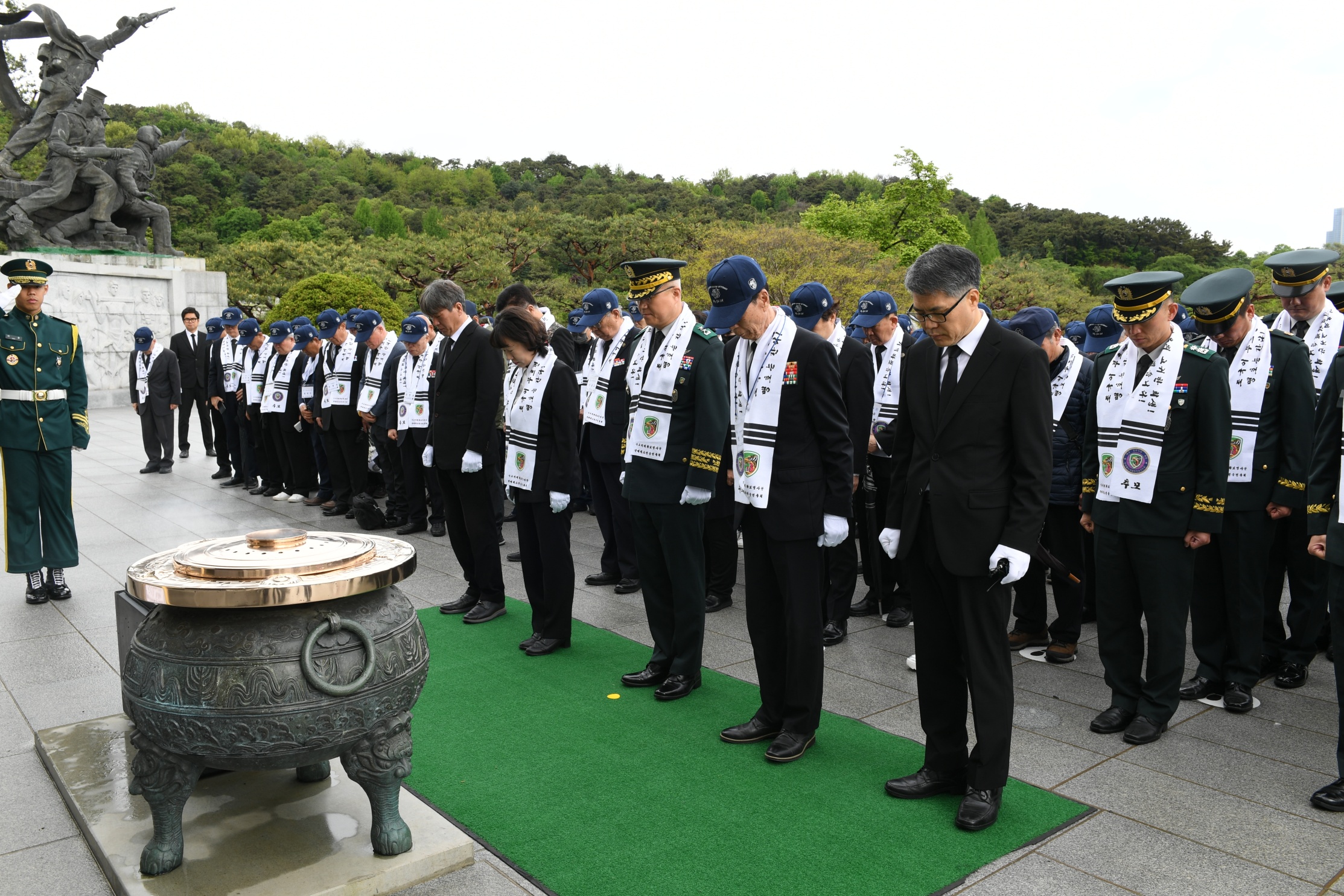 안케패스 전우회, 수기사단장 참배(2024.4.24.) 첨부 이미지